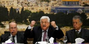 Palestinian Authority President Mahmoud Abbas speaks during a meeting of the Palestinian Central Council in Ramallah, Jan. 14, 2018 (Reuters / Mohamad Torokman)